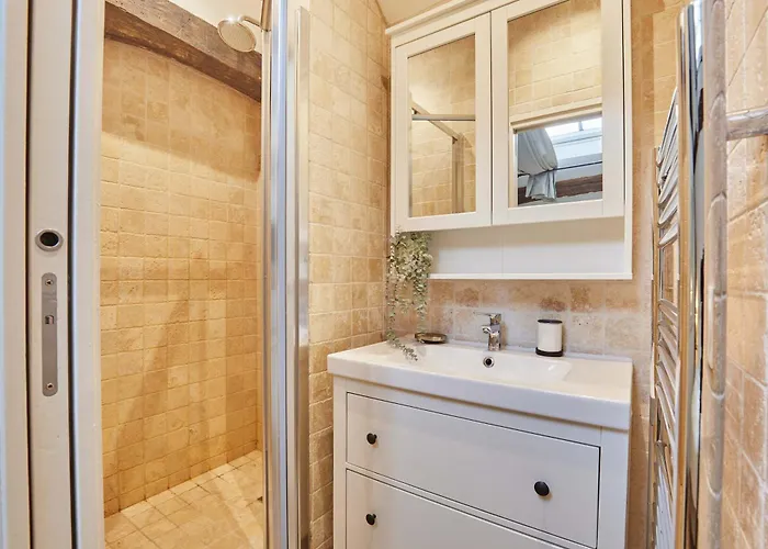 Charming Center Of With Terrace