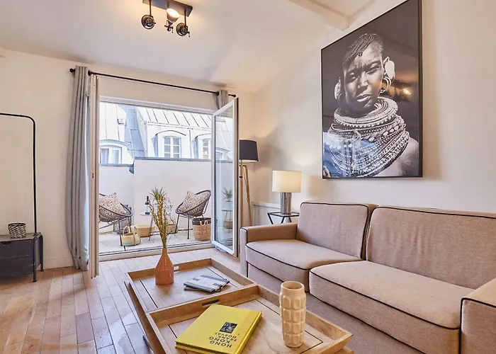 Charming Center Of With Terrace * Paris